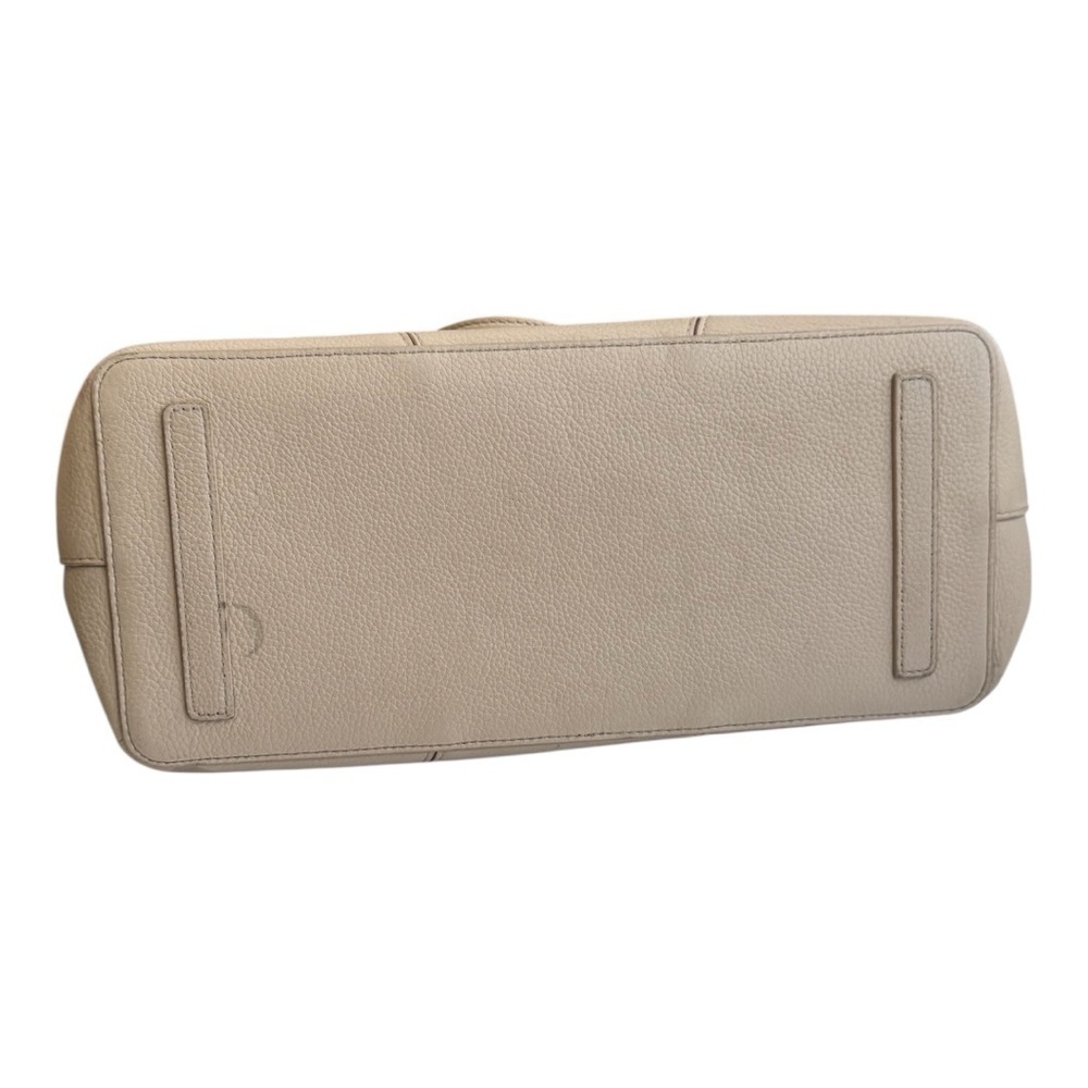 Furla Leather Ivory Perla Shoulder Tote Minimalist Classic Elegant Gold Hardware - Picture 6 of 13